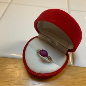Vintage Ruby Gold Ring